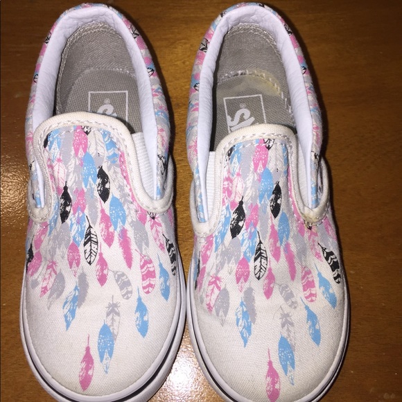 Vans - Picture 2 of 2